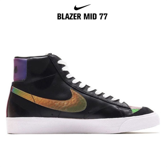 Blazer Mid '77黑 全息鐳射3